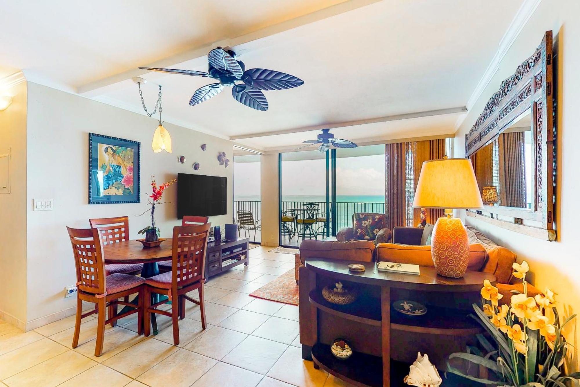 Hololani Resort Kahana Rum bild