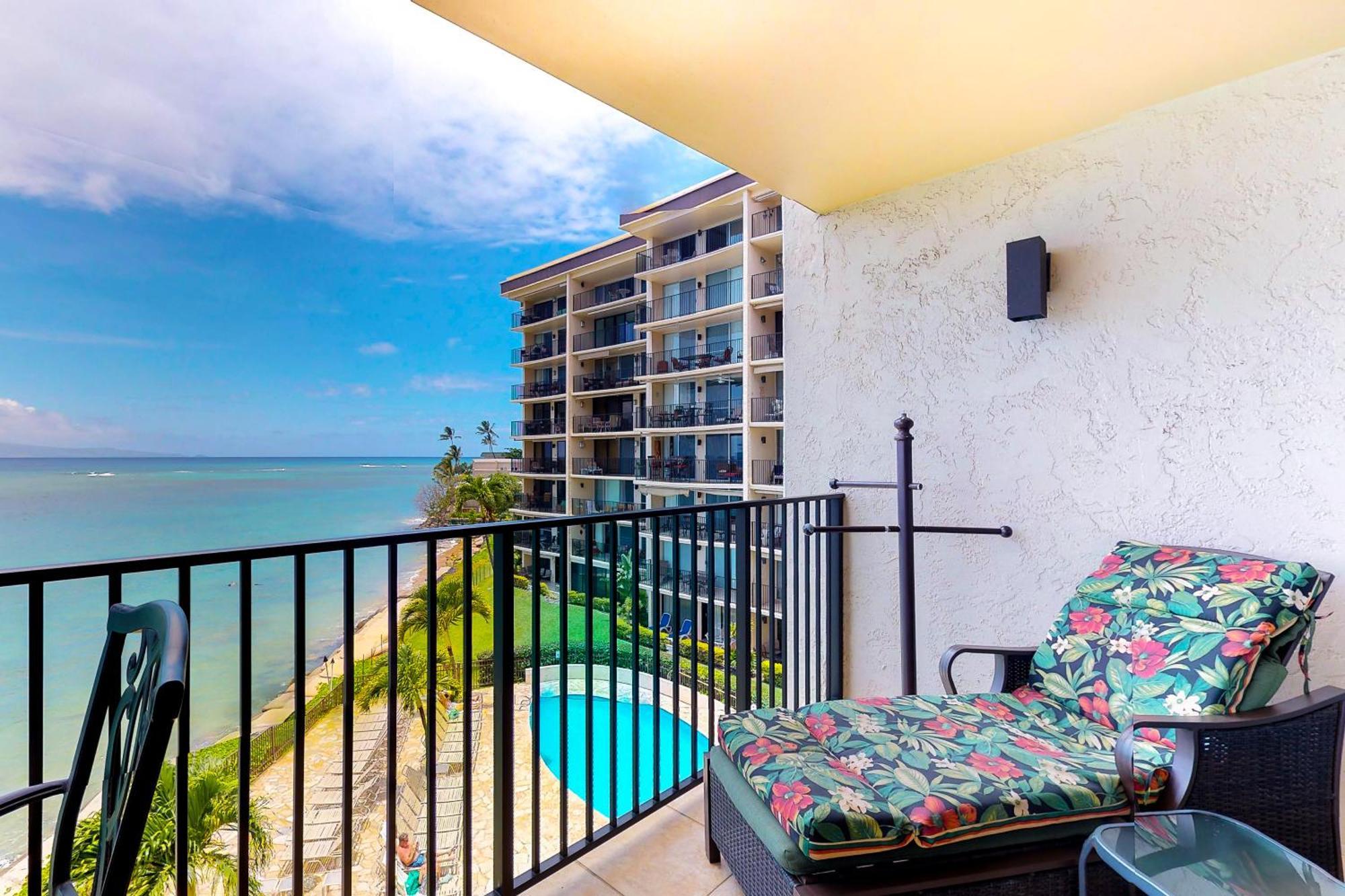 Hololani Resort Kahana Rum bild