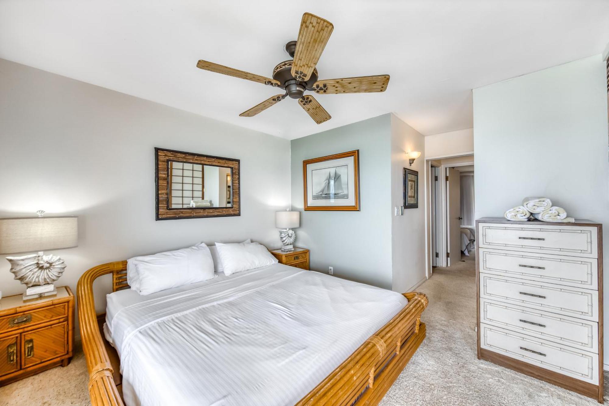 Hololani Resort Kahana Rum bild