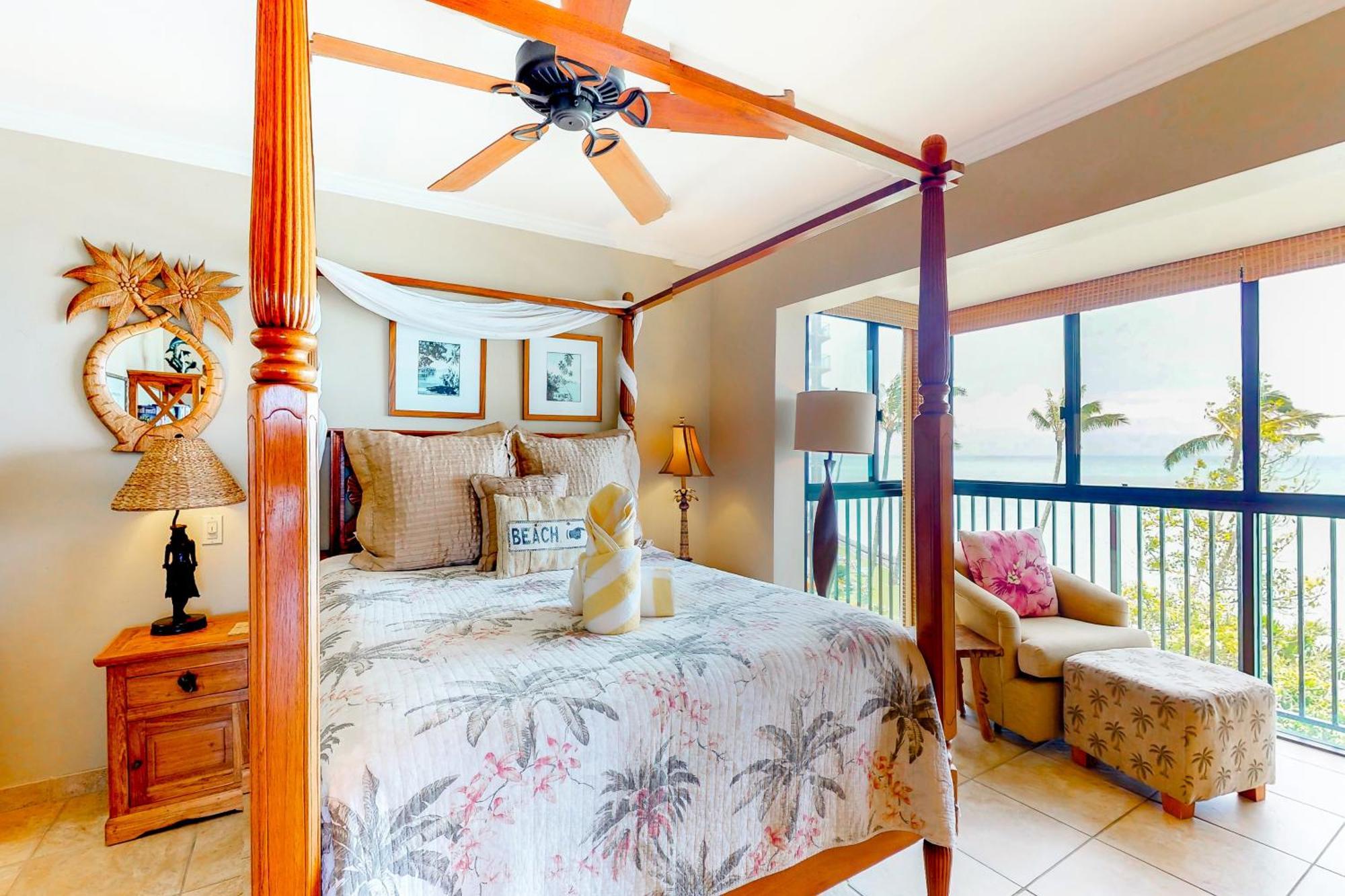 Hololani Resort Kahana Rum bild