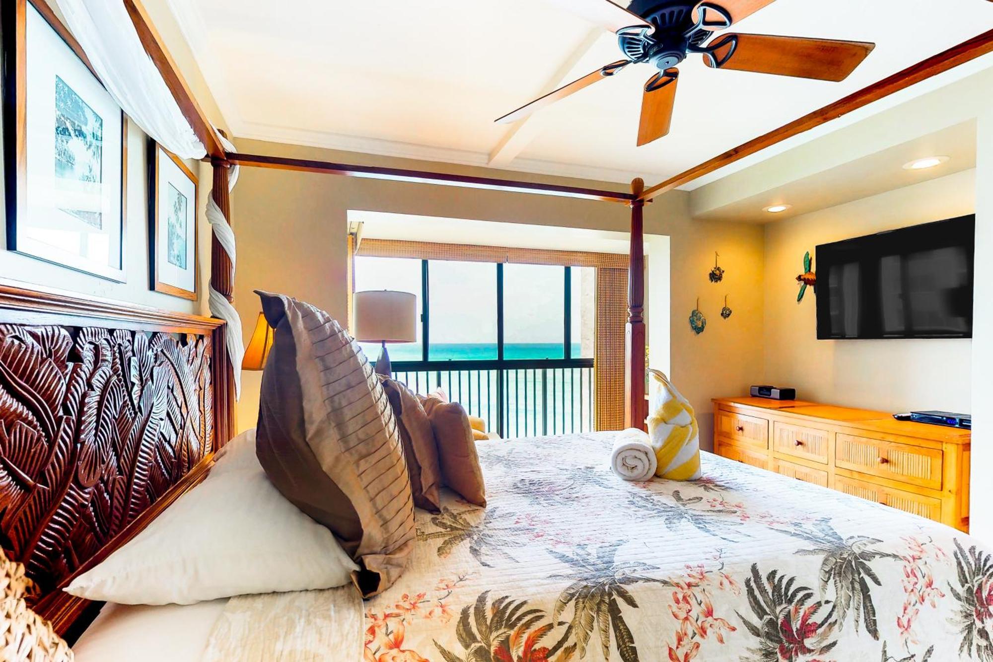 Hololani Resort Kahana Rum bild
